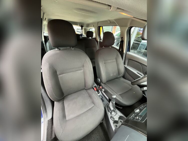 Dacia Logan  foto 11
